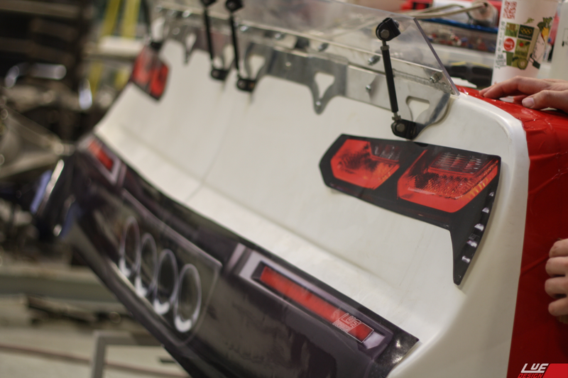 Illustration for article titled Turning a blank Latemodel Stock Car into a Beautiful 2014 Corvette